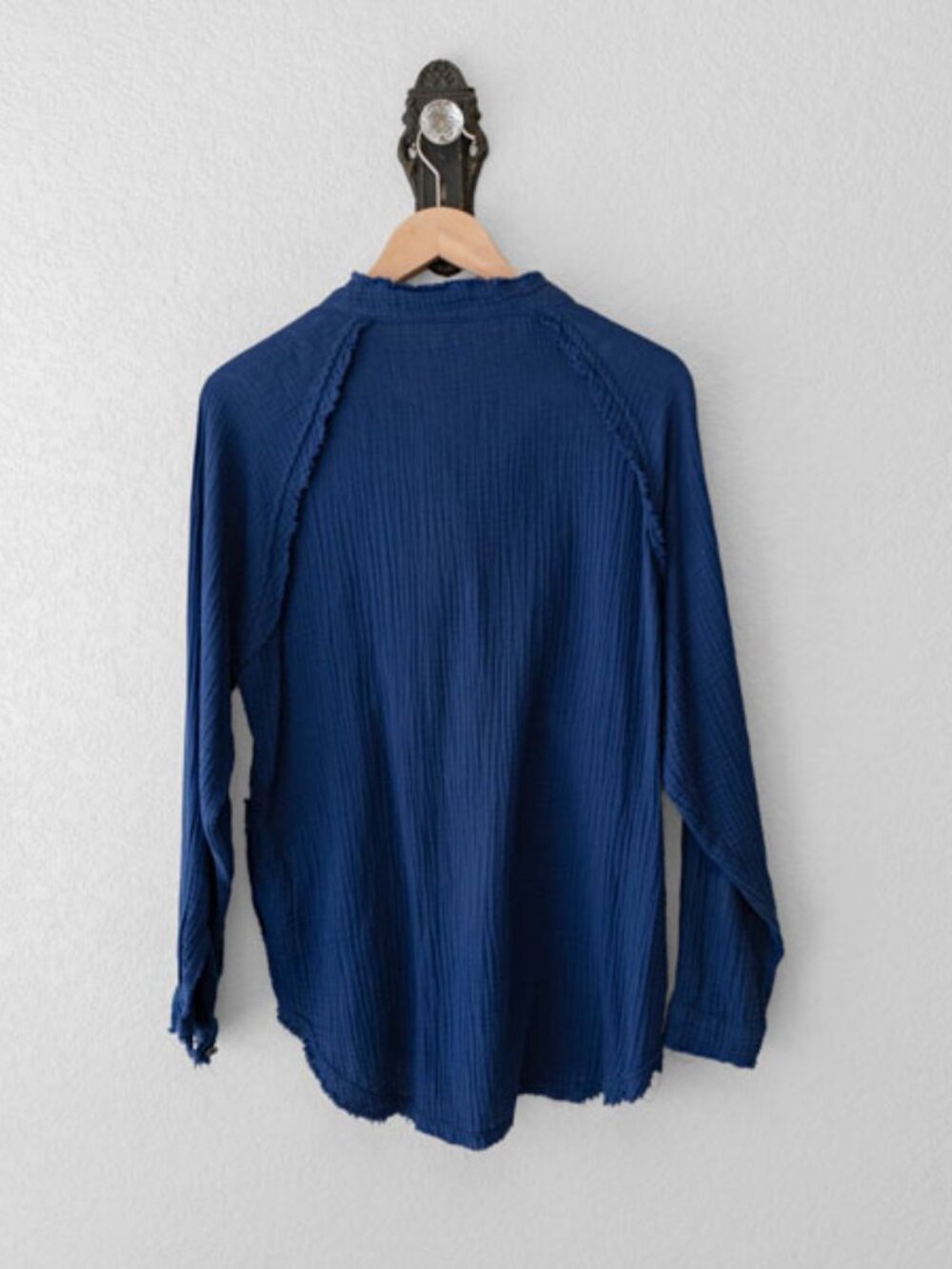 Zenana Gauze Button Up Shirt Blue Raw Hem Oversized Pocket Top Cotton Small - Picture 9 of 13